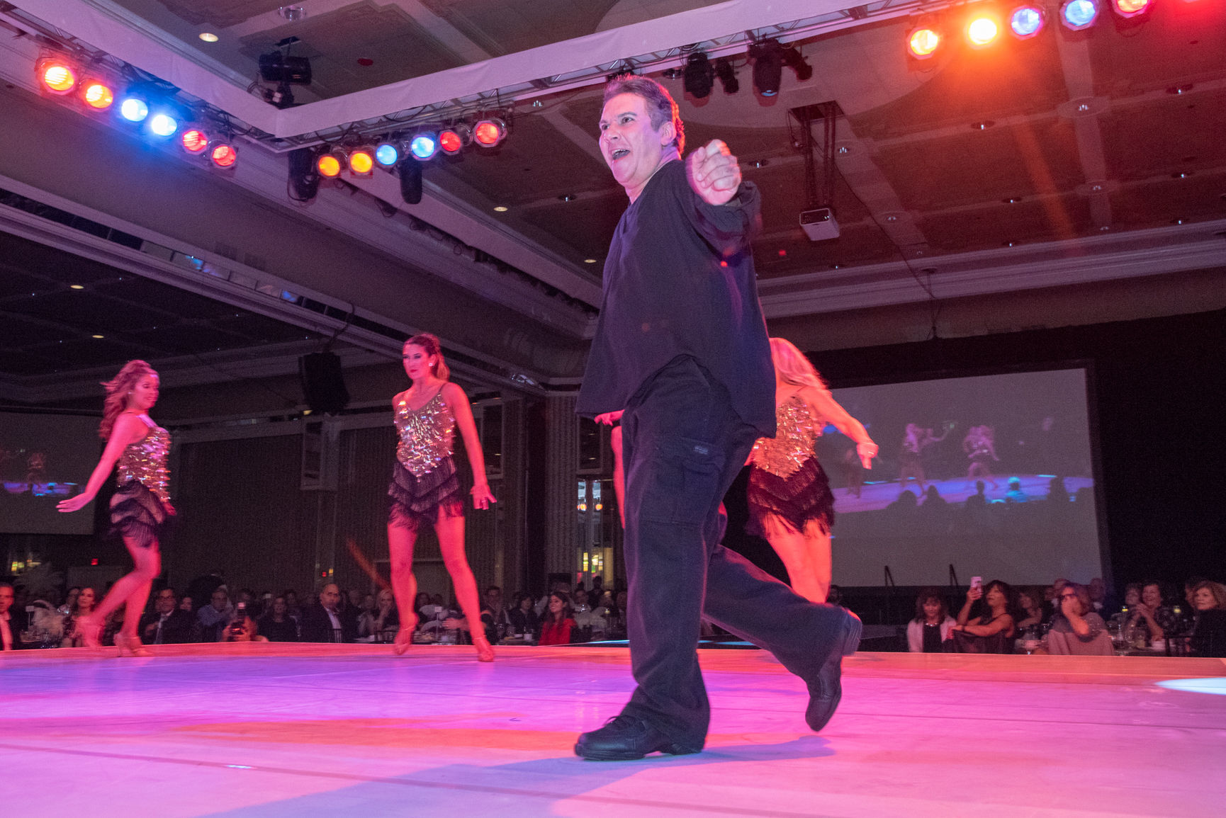 110318_acw_dancinggallery-137.jpg